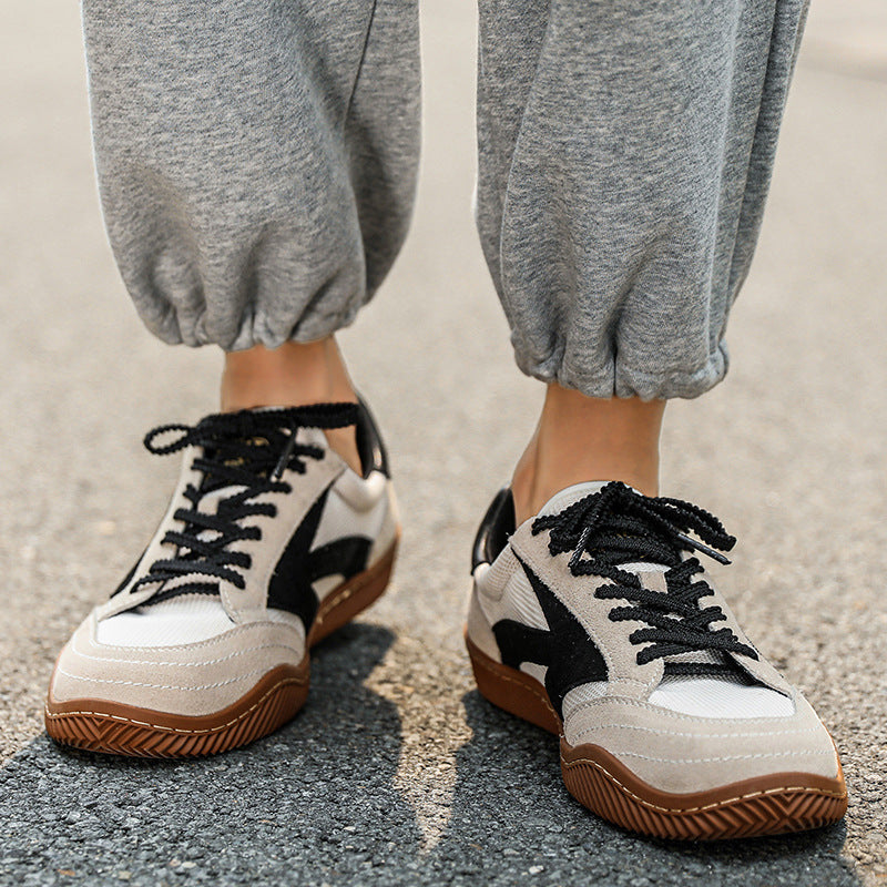 Lightweight Mesh Casual Sneakers