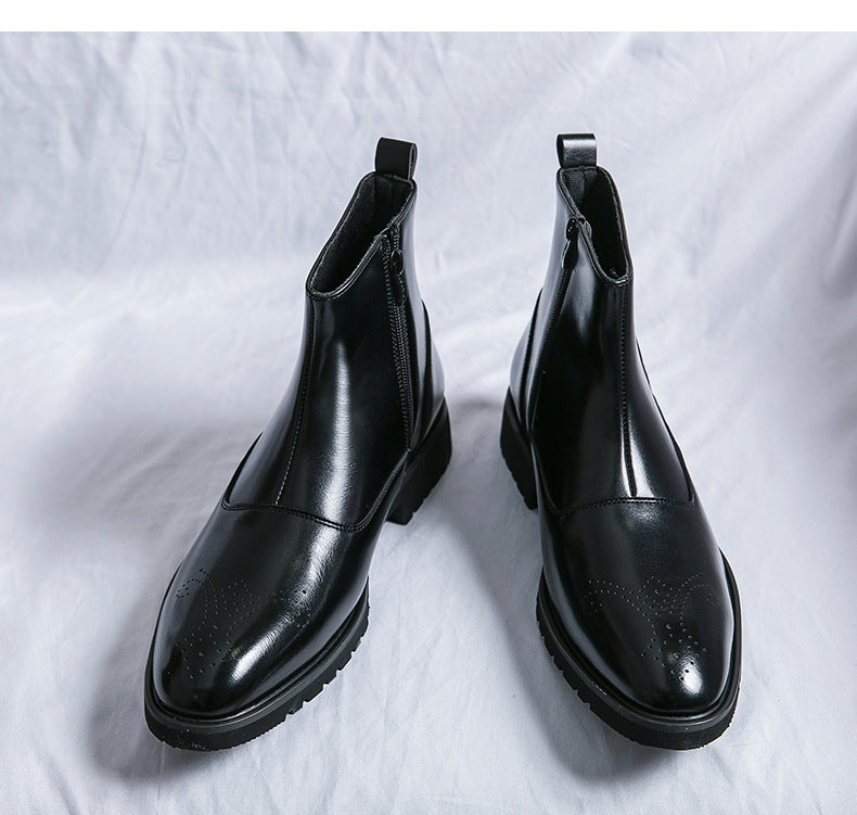 Classic leather boots with zipper